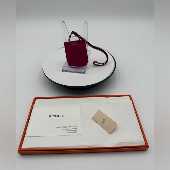 Authentic Hermes Sac Orange Bag Charm in Rose Mexico with Original Box - Picture 4 of 11